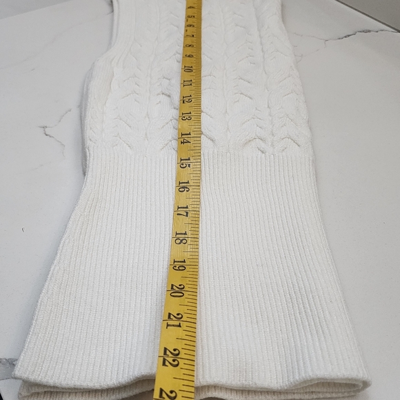 Ellen Tracy White Ivory Cable Knit Mock Neck Sweater Vest L - Picture 8 of 8